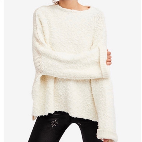 Free People Sweaters - 🆕Free People
Cuddle Up Pullover